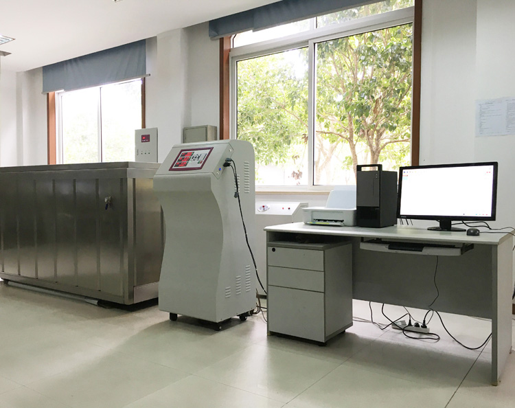 3 耐压试验室.JPG